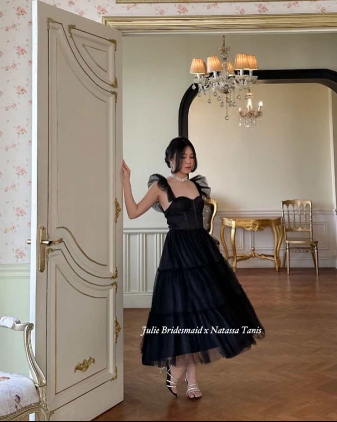 Belle Set in Black