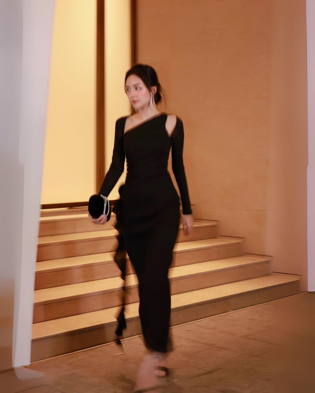 Kamaria dress in Black