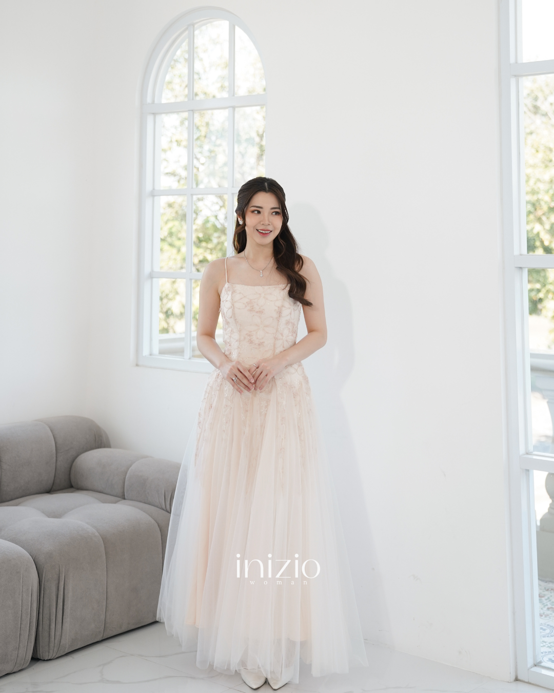 Velena dress in Pink