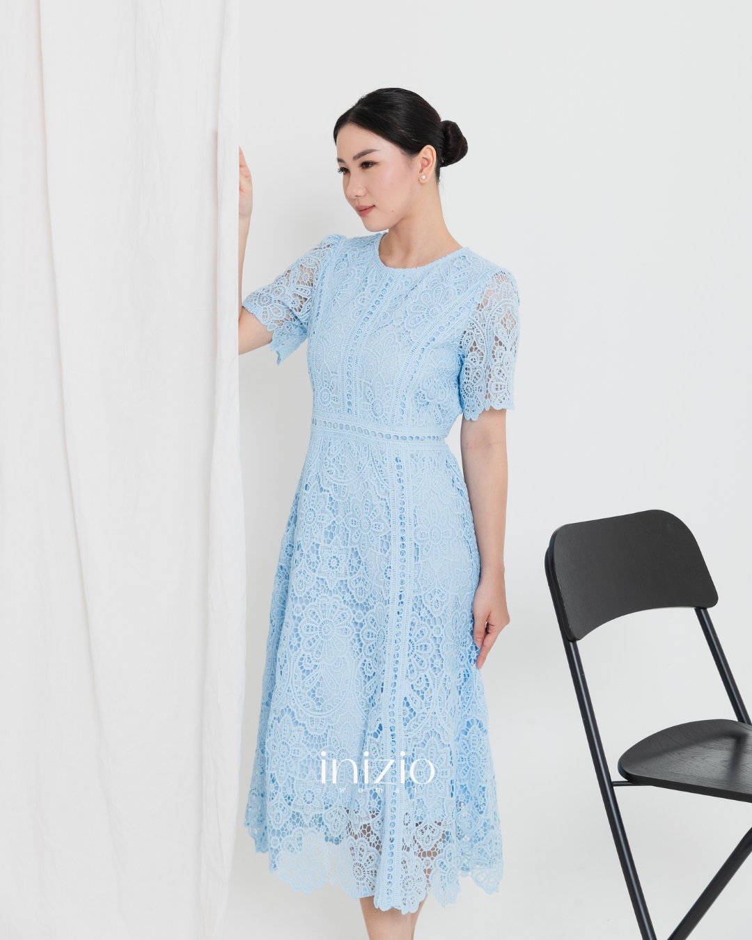 Lilian blue dress