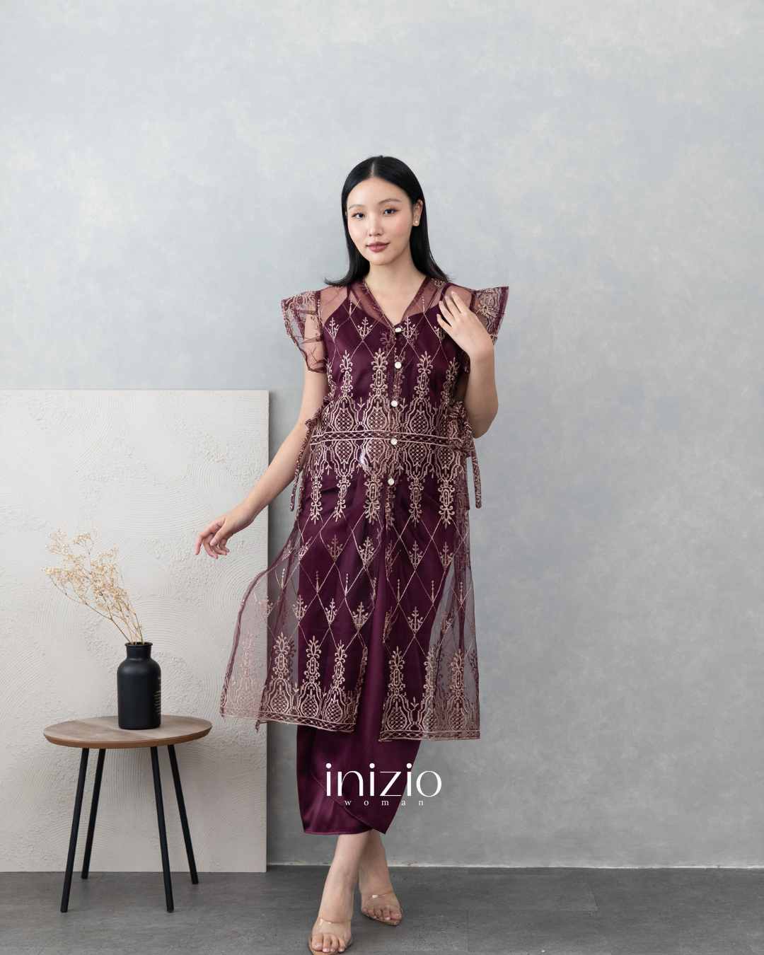 Zefanya Tunic Set in Maroon