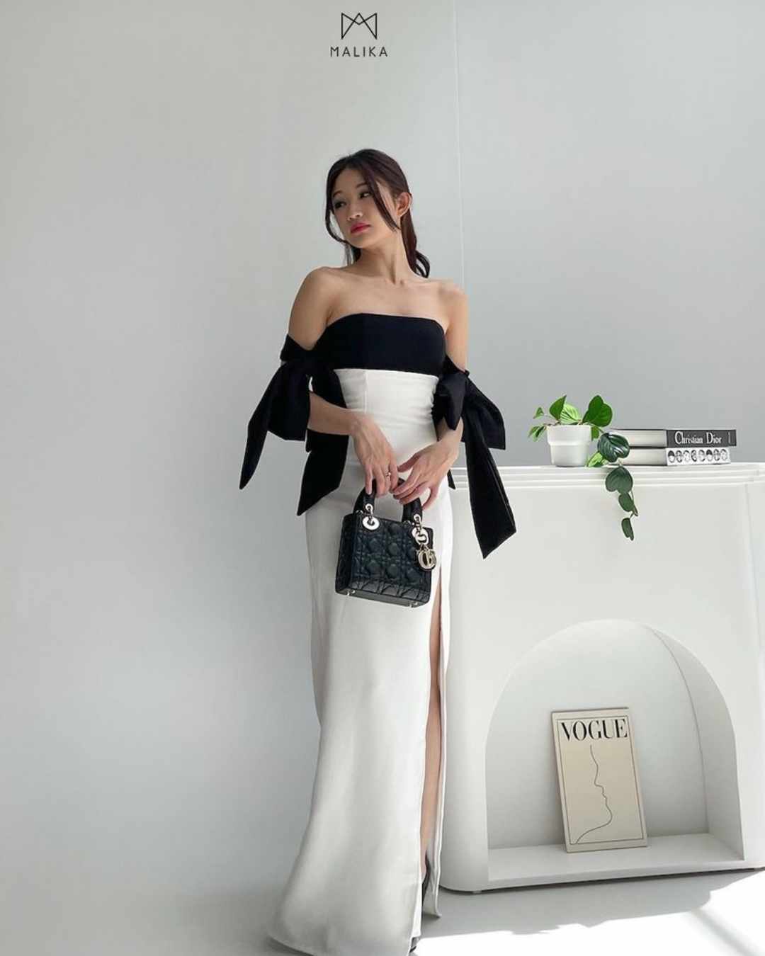 Caline dress in White Black