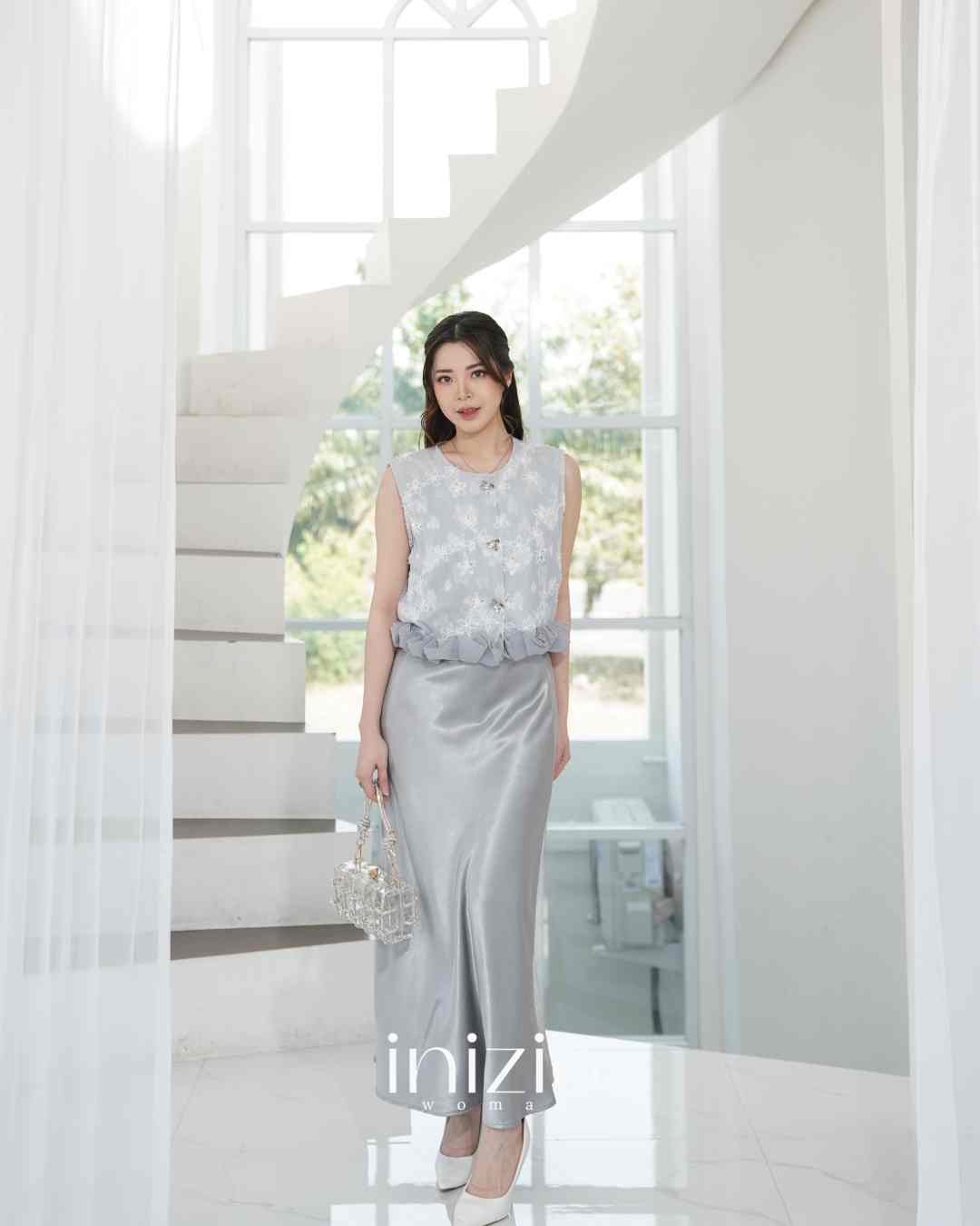 Zheng Set in Grey