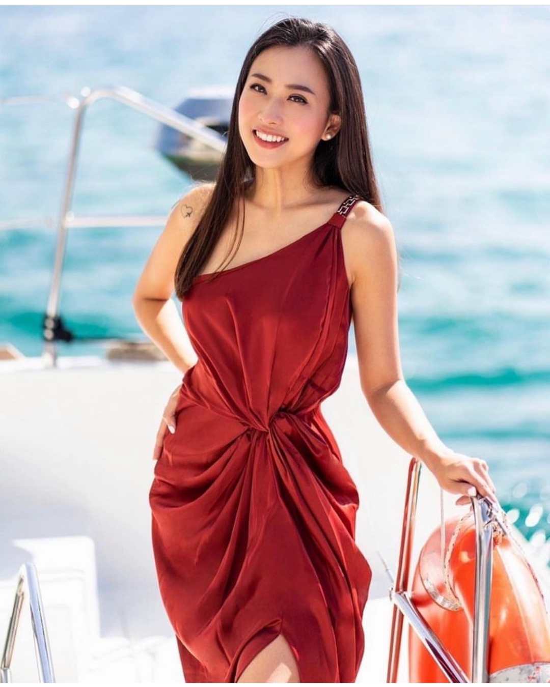 Emily long dress in Maroon